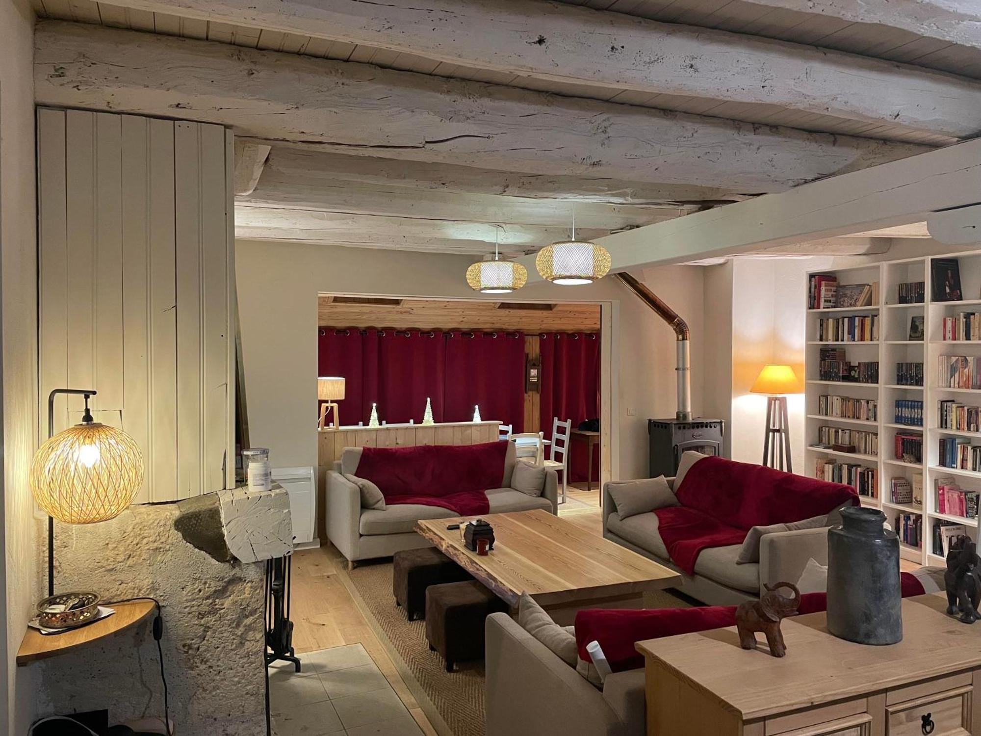 Le Chalet De Carole Cadeac Exterior photo